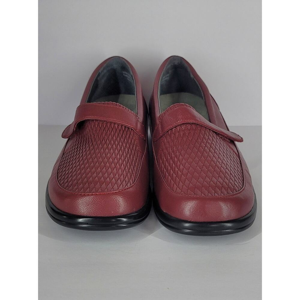 FootSmart Stretchables Stretchy Burgundy Comfort Leather Slip-Ons Women's Sz 11W - Picture 3 of 10